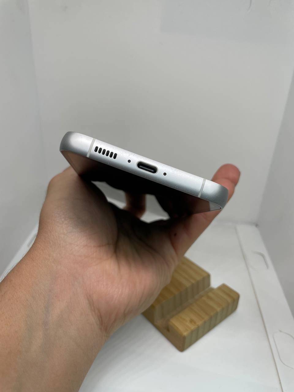 Samsung S23fe xotirasi 8/256GB