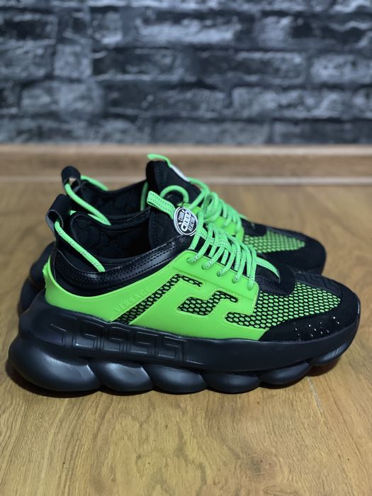 Versace Chain Reaction