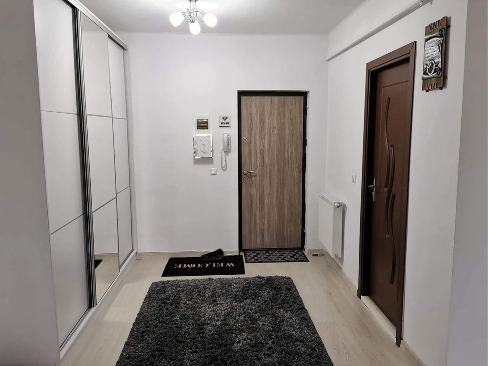 Apartament 2 camere Etj 1