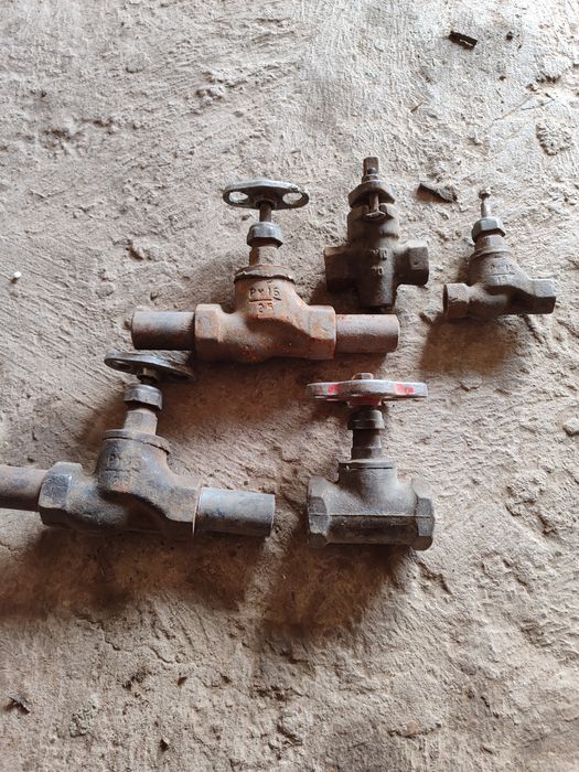 Продам краны вентильные советские диаметр 15,20,25,32