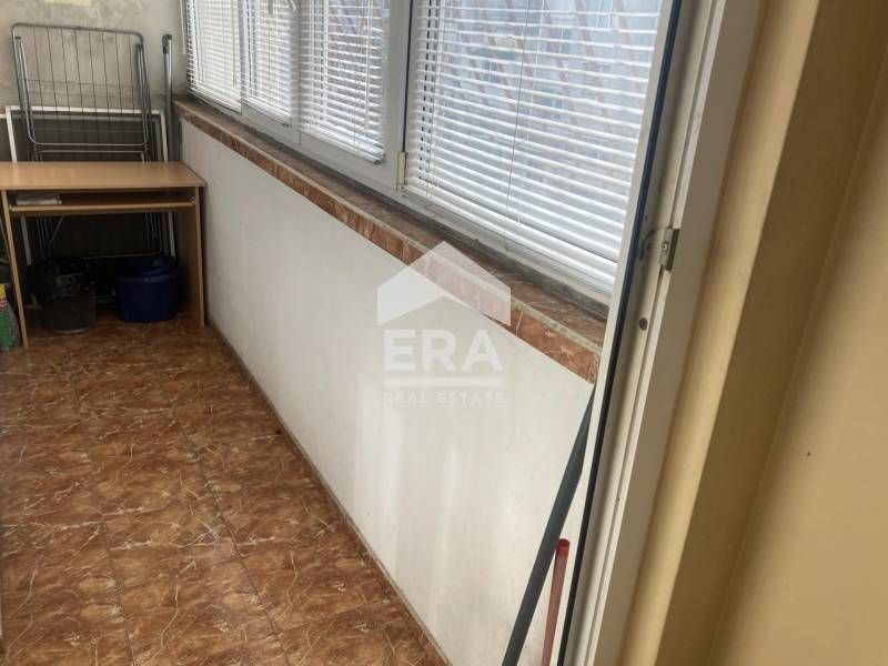Едностаен (гарсониера) панелен апартамент за продажба под ПФОЕ Мол, ра