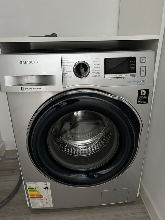 Стиральная машина Samsung Eco Bubble — отличное состояние!