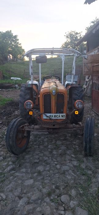 Tractor fiat 411r