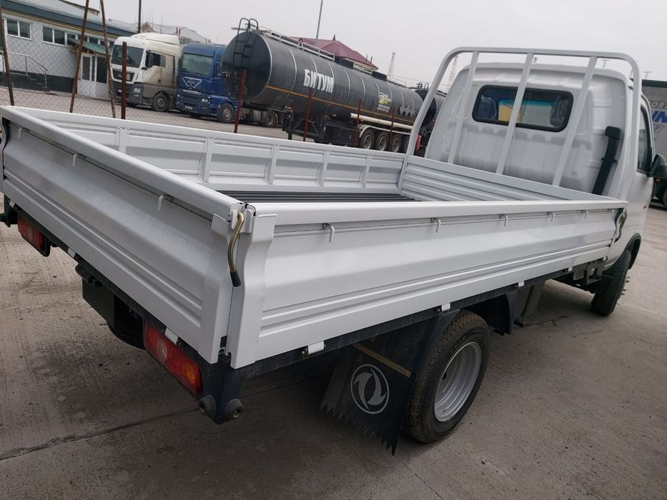Янги Dongfeng бортли йук автомобили