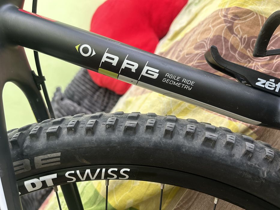 Cube Reaktion Carbon