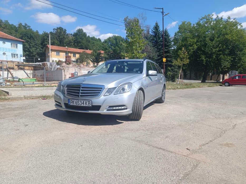 Mercedes-Benz E 220 CDI Обслужен