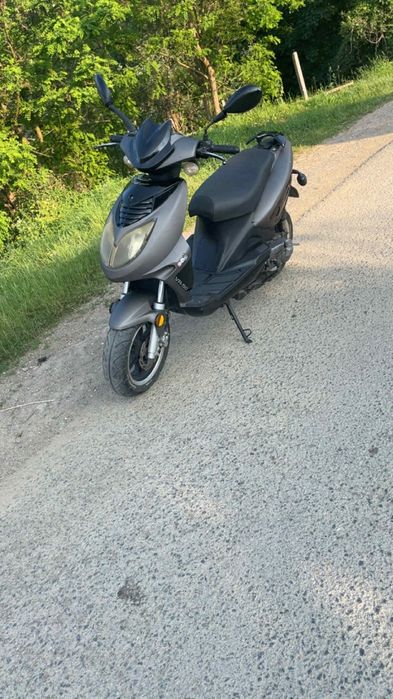 Vand scuter 49cc