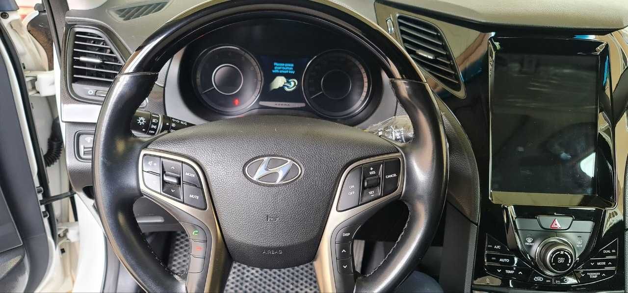Hyundai Azera Full