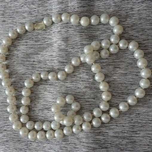 set de perle albe - colier si cercei