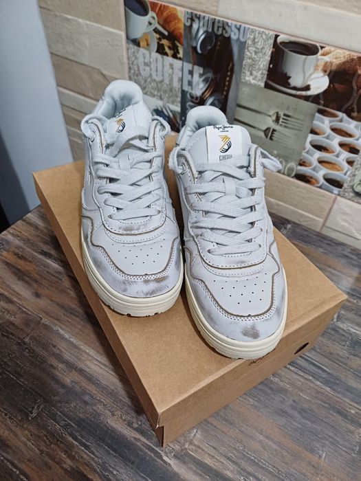 Adidași piele 41 pepe jeans