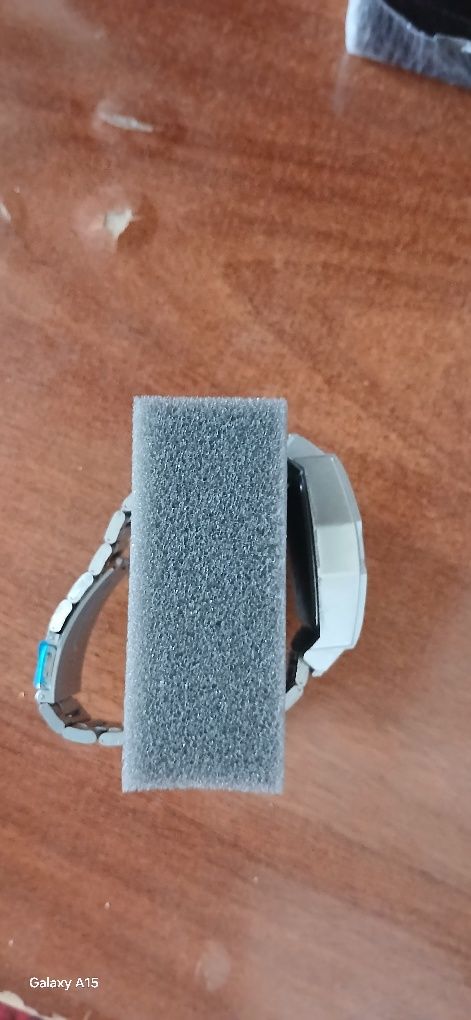 Richard Mille soati Narxi 129 ming soʻm