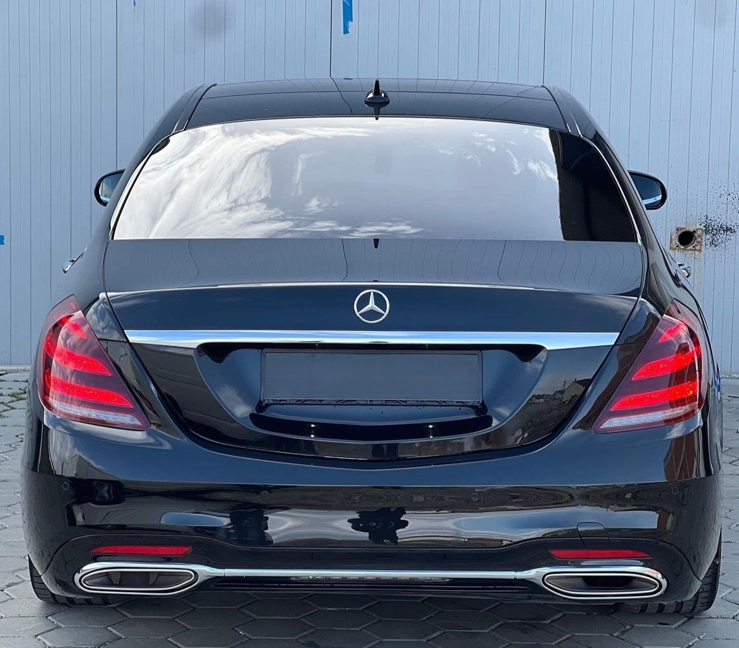 W222 AMG Line Facelift задна броня дифузьор накрайници