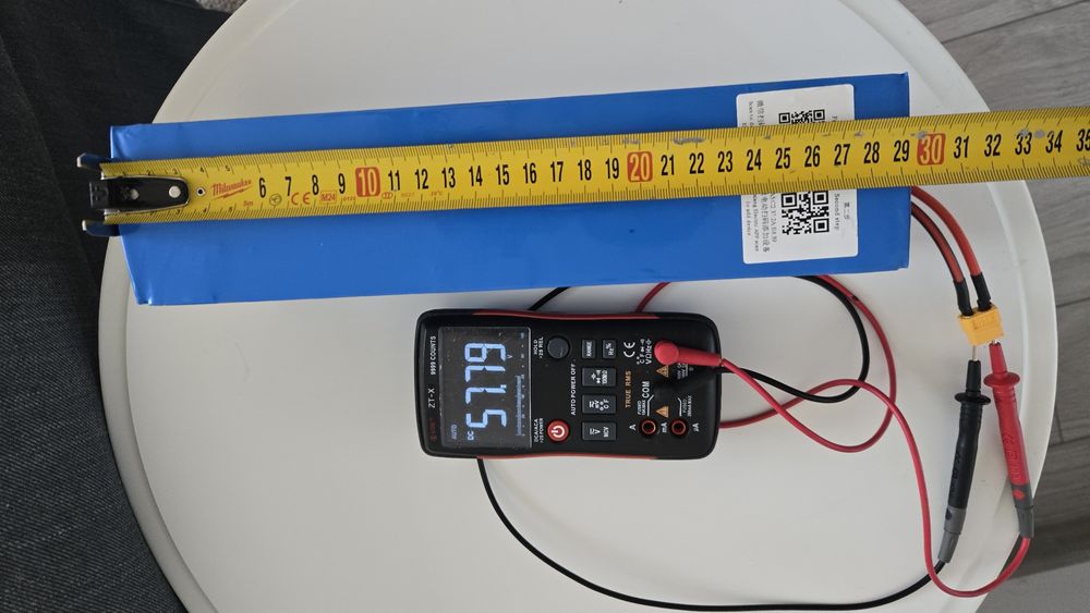 Baterie Litiu 14s-5p cu bluetooth 52v cu 70 celule Tesla.
