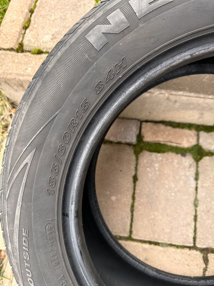 Vând cauciucuri de vara 185/60R15