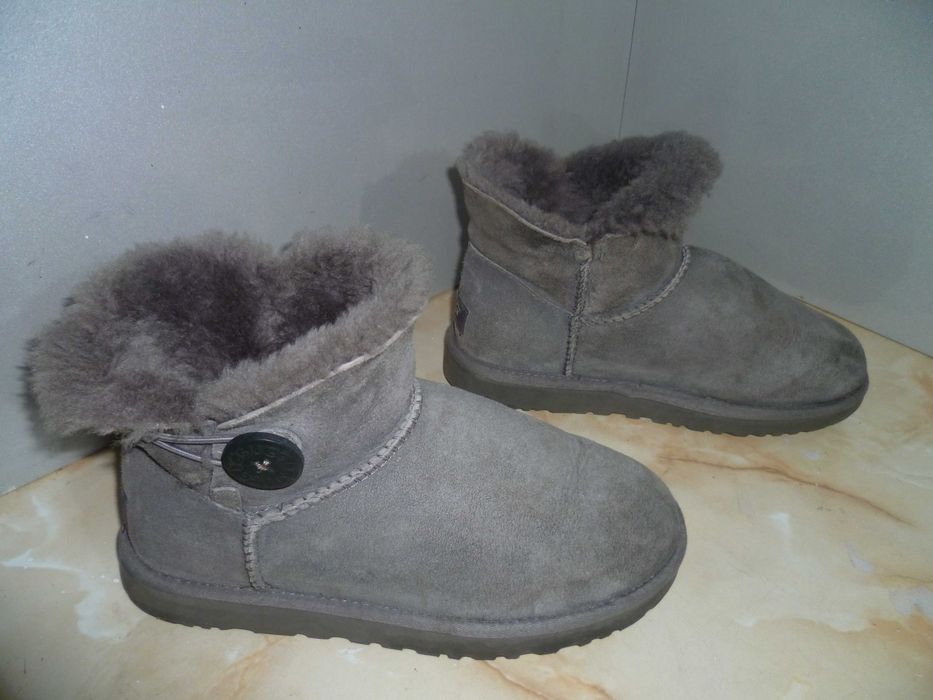 UGG оригинални ботуши №38