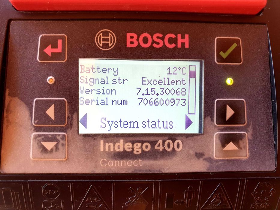 Косачка Робот Bosch indego 400 за Ремонт или за Части