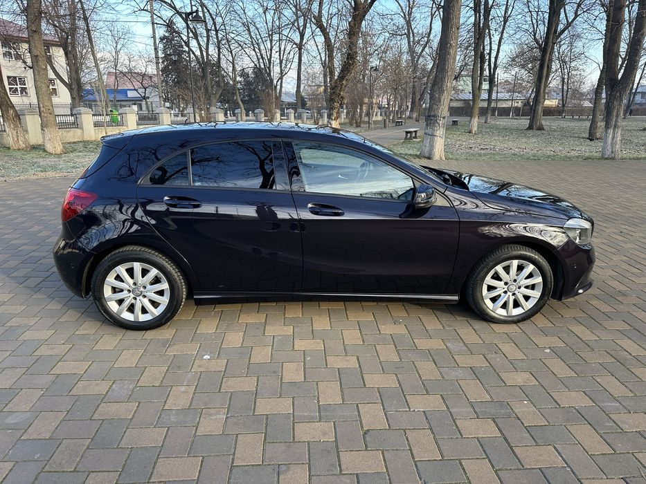 Mercede clasa A 160 motor 1,5 Diesel impecabil culoare deosebita