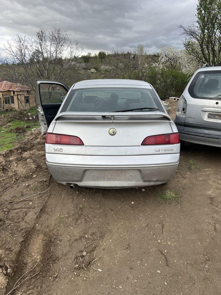 Alfa romeo 146 1.4 twin spark цял или на части