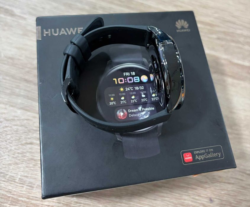 Смарт часовник Huawei watch 3