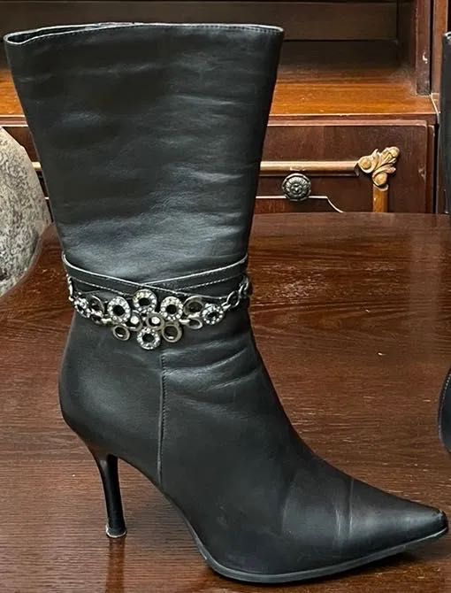 Полусапожки кожаные р. 36 б/у