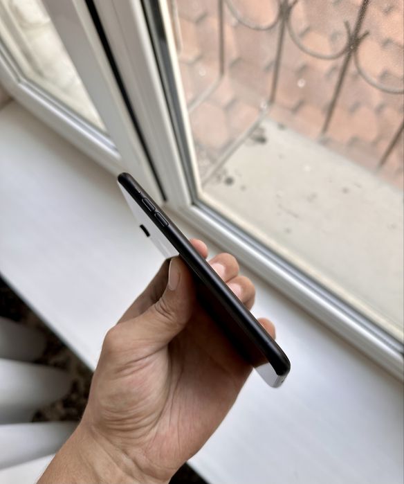 iPhone XR Black 256GB 79%