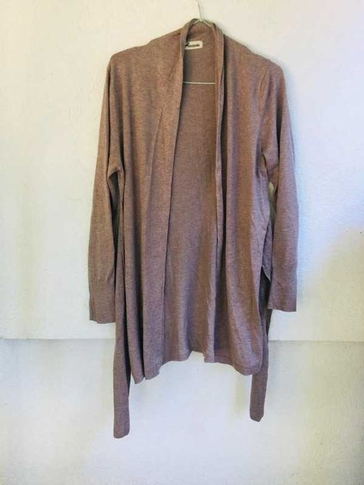 Cardigan Tezenis – Perfect pentru zilele răcoroase!