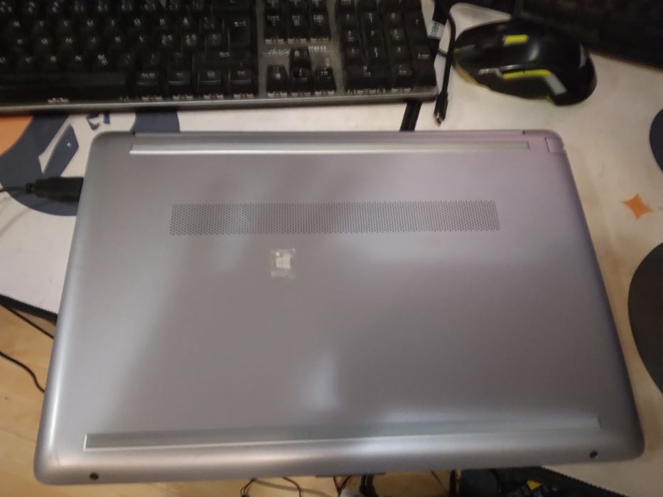 Laptop hp i3 gen 11 cu jocuri