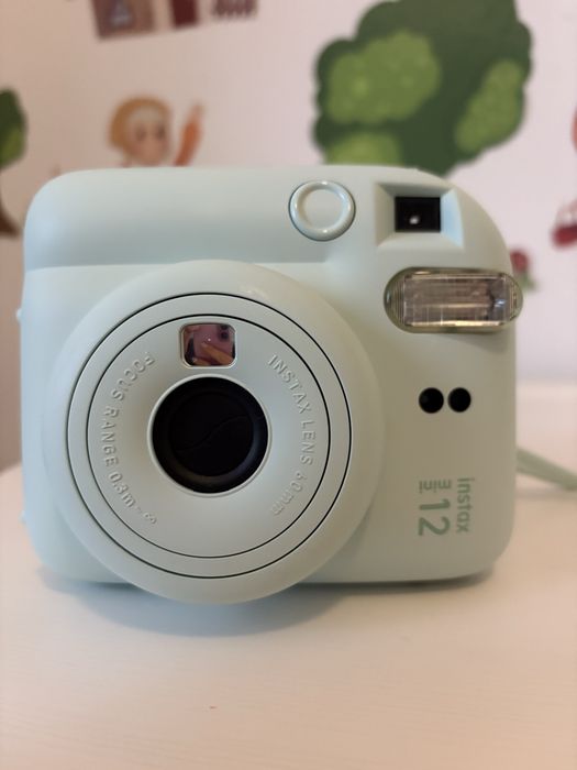 Aparat foto fujifilm instax mini 12 copii