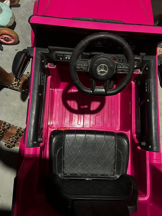 Електрическа кола за деца SUV Mercedes Benz G63, с дистанционно