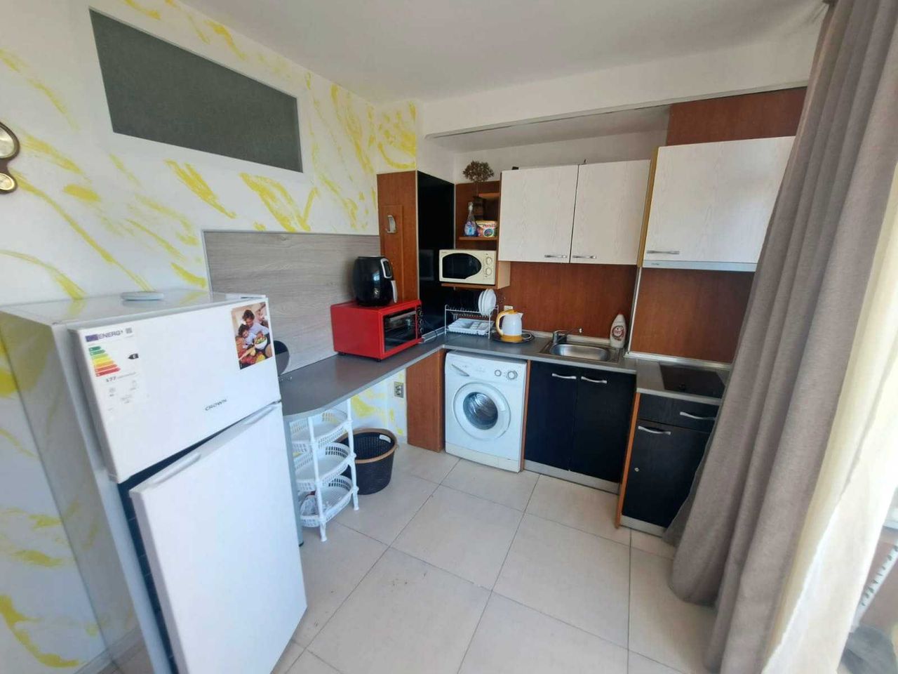 Продава се Едностаен апартамент в к.к. Слънчев бряг - 47 кв.м за 1171 €/кв.м - Снимка #2