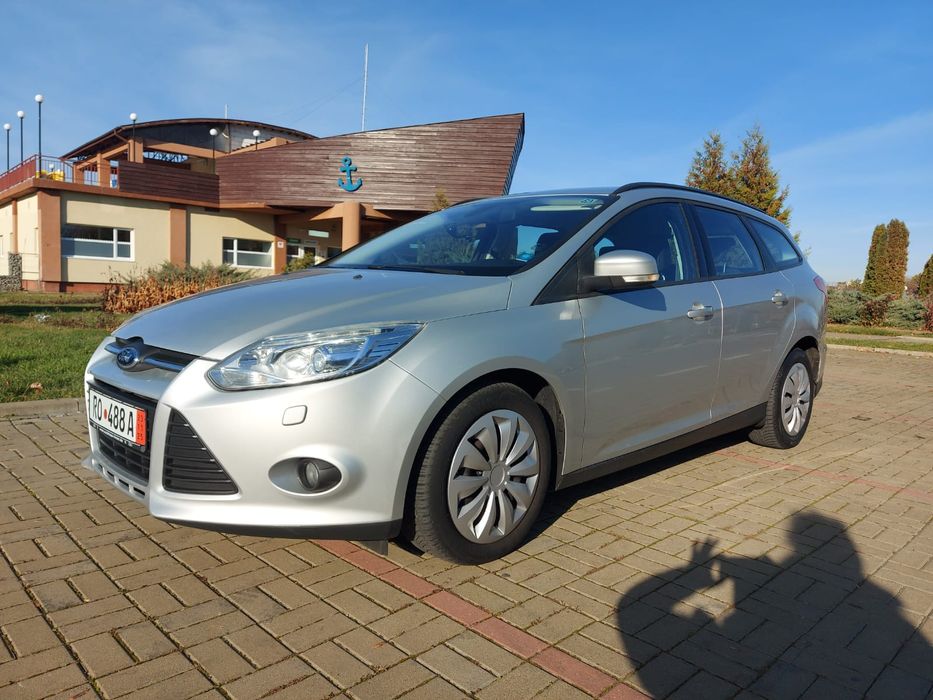 Vând Ford focus,anul 2012, euro 5,1.6 Tdci, adusă pe roti din Germania