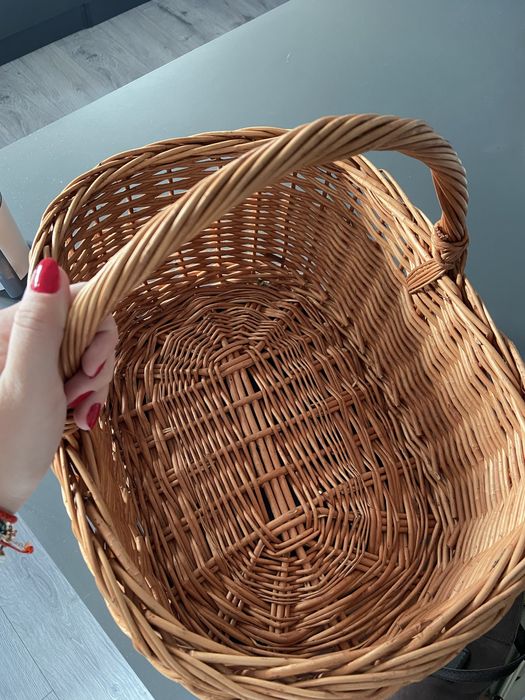 Coş de paie pentru fructe sau picnic