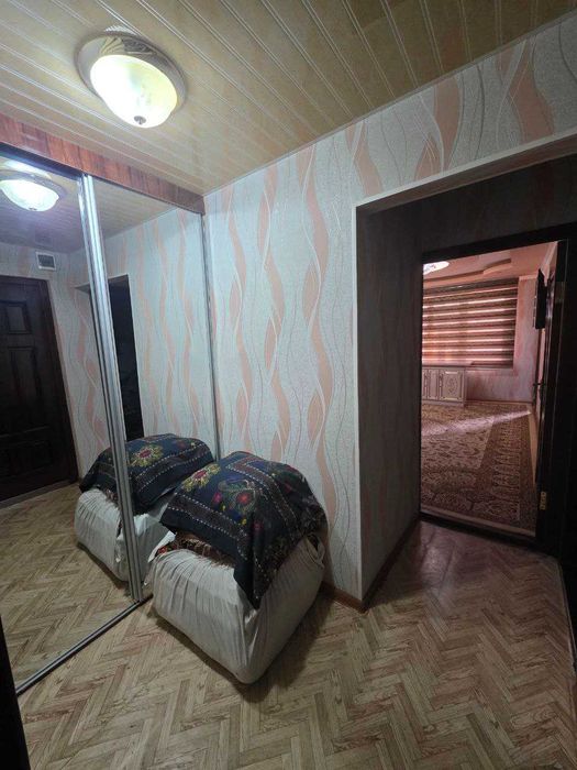 Продаётся 2х комн квартира на 1 этаже Ор-р Овир