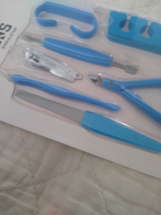 Set trusa manichiura pedichiura (7 piese)