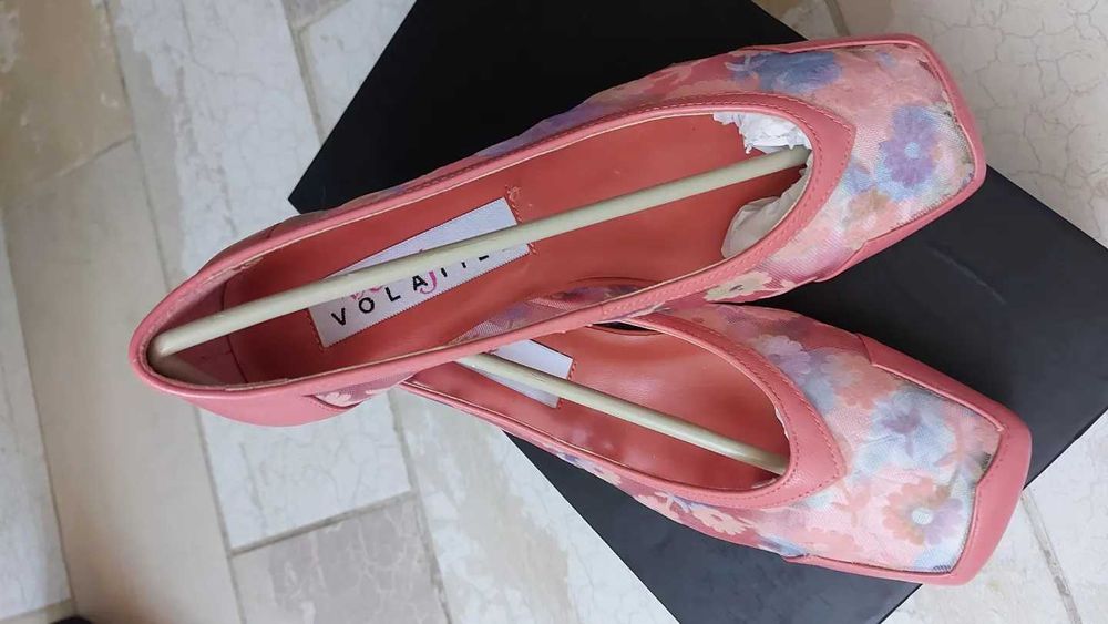 VAND# Pantofi-balerini din piele roz