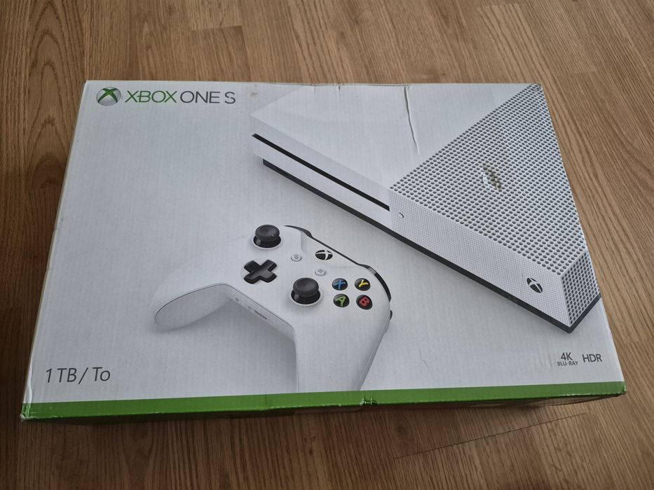 Xbox One S     .