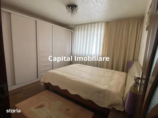 Apartament decomandat, 2 camere, Bd. Independentei