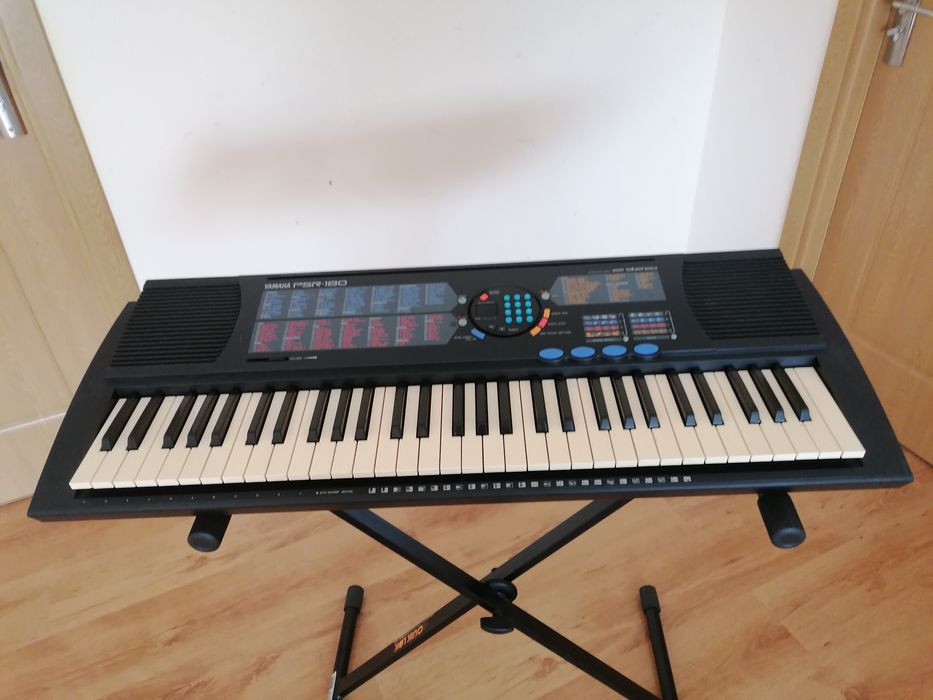 Yamaha PSR-180  orga electronică pian