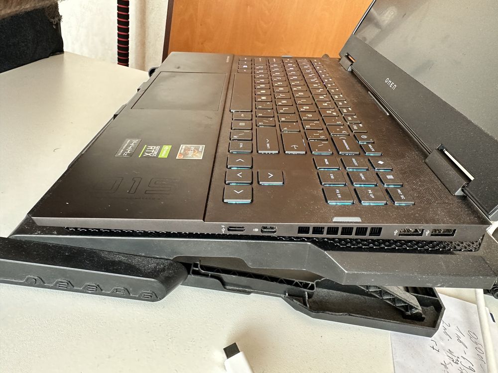 Hp OMEN- 15-en0001nx