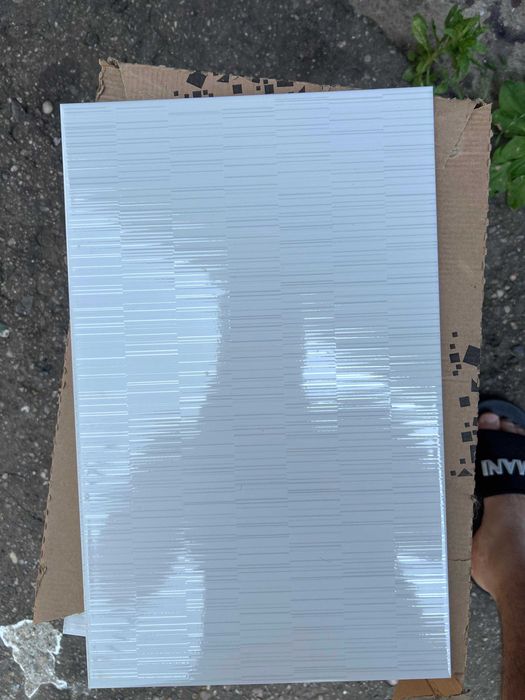 Faianta Linea White 25x40 cm Alb  13,31 MP total