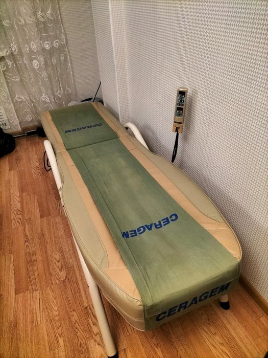 Продам массажную кровать Ceragem master