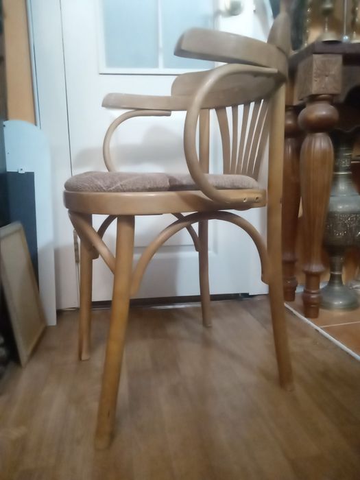 Стулья и прочее . Столы . Смотреть все фото