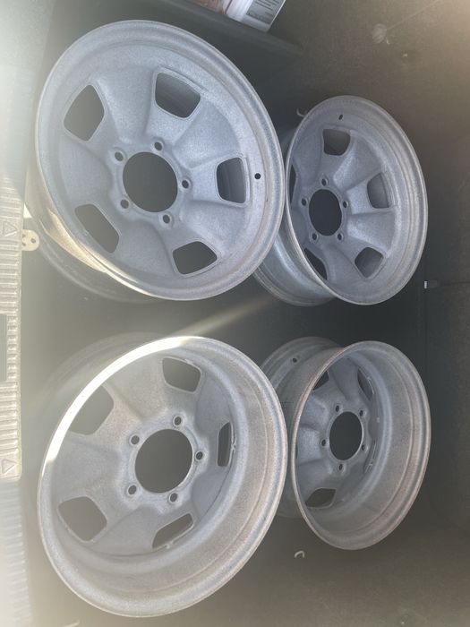 Vand 4 Roti / 16 Suzuki Jimny Vitara Samurai