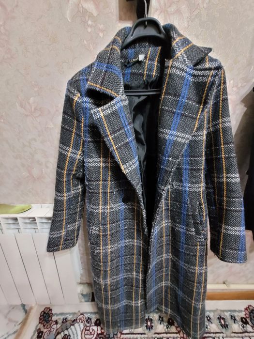 Продам пальто по 3000 тг