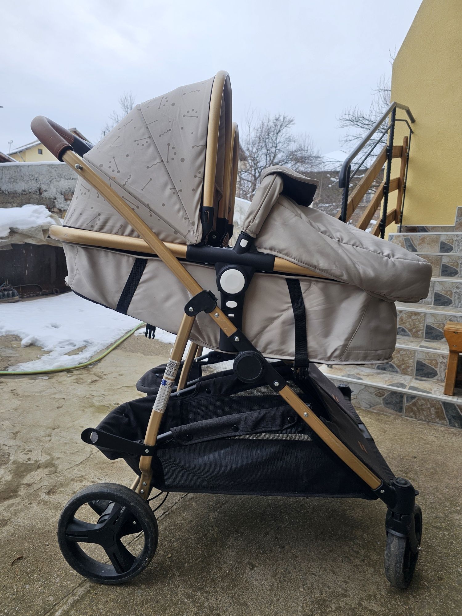Количка за близнаци Chipolino Дуо смарт