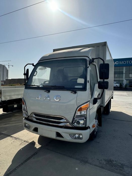 Фургон JAC фургон бороовой, дубль кабина, цельнометалический