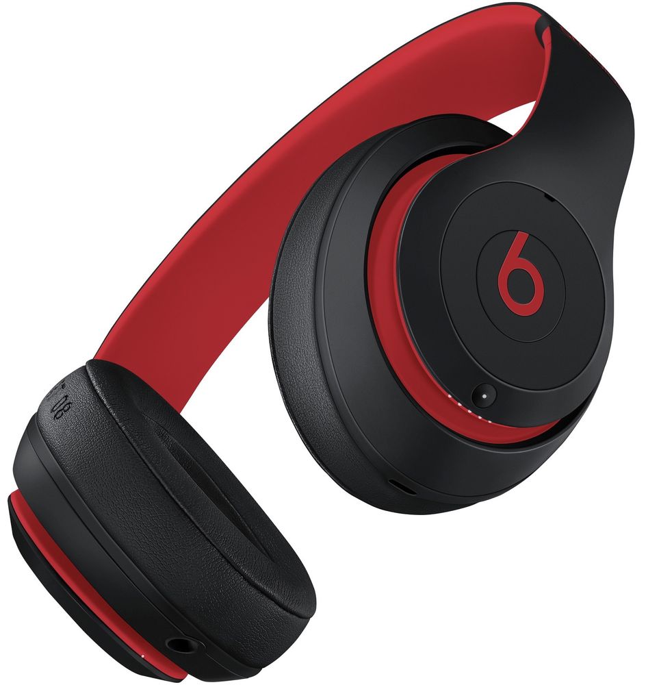 НОВИ!!! Beats Studio3 Wireless, Over-Ear, Decade Collection, Black-Red