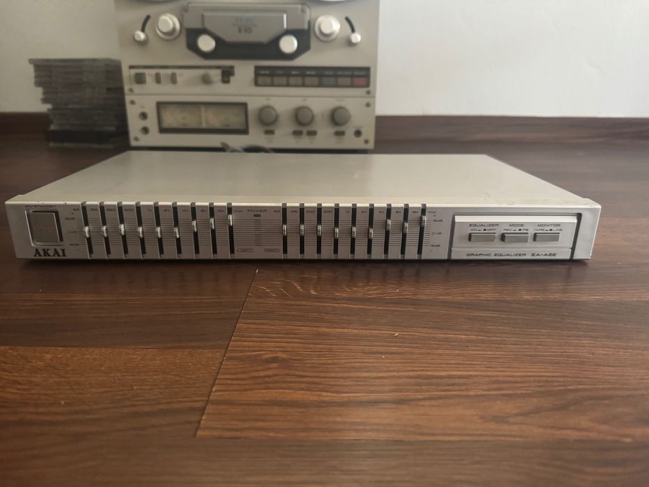 Muzica Akai EA - A 22