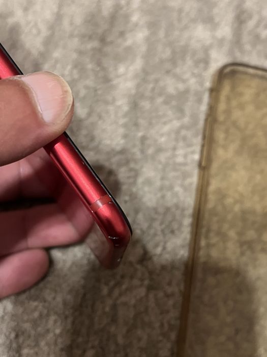 Iphone se 2 red product