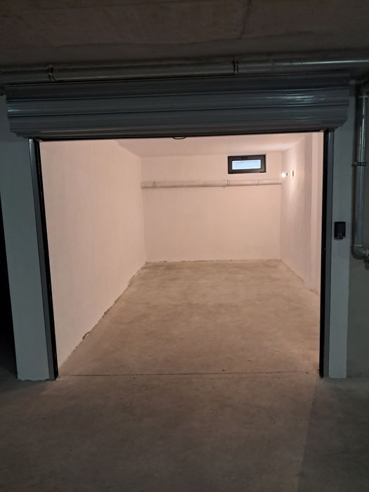 гараж под наем кв.баделема